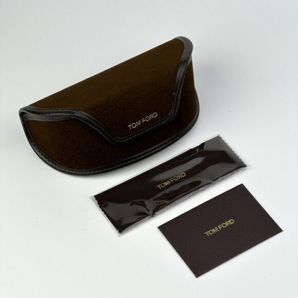 Tom Ford FT1032-F ROMY 01A BRAND NEW Sunglasses Black Blue Square Oversized - Picture 13 of 13